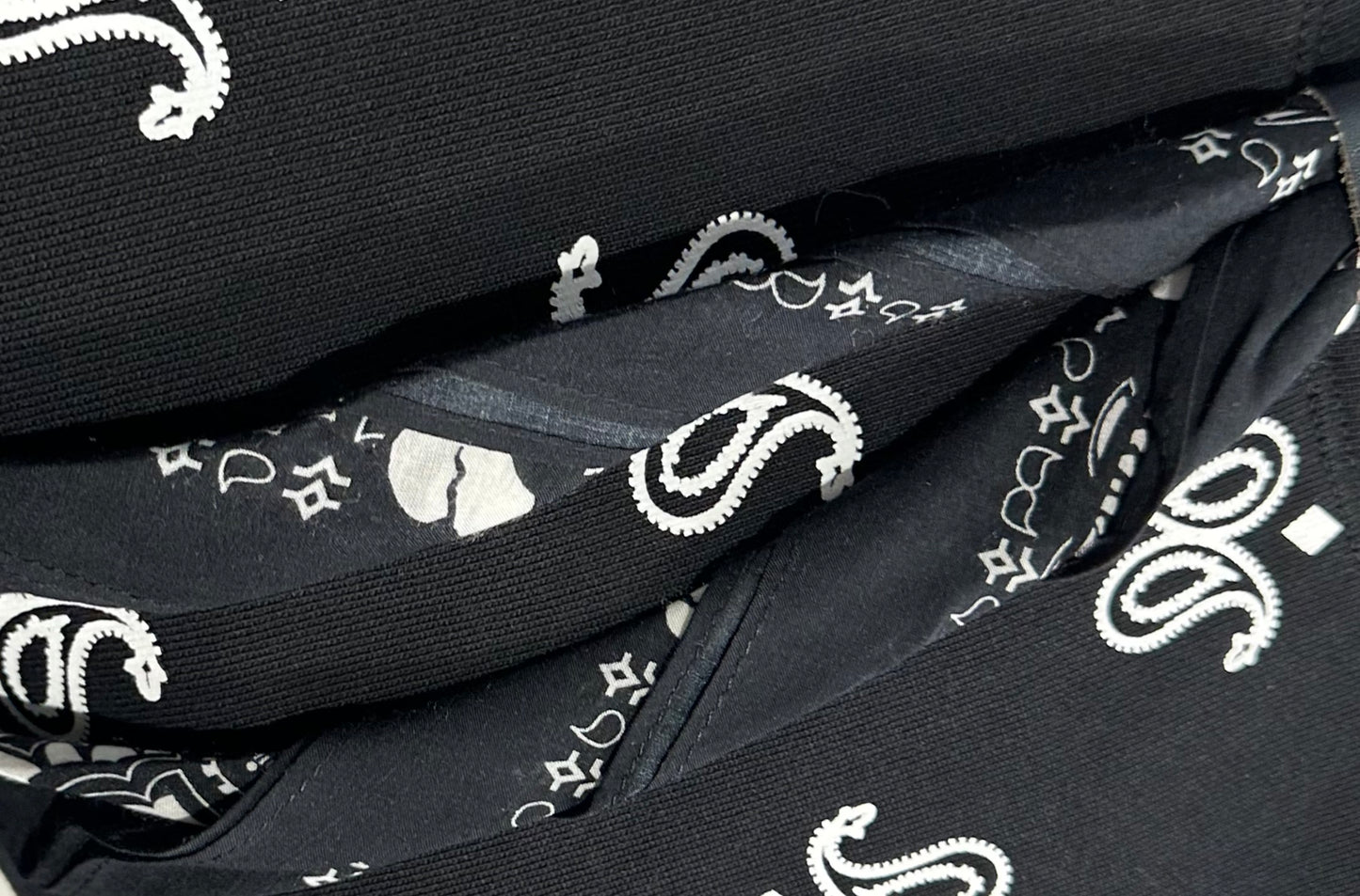 CULT OF INDIVIDUALIY PULLOVER SWEATSHIRT (624A1-PH21A) PAISLEY