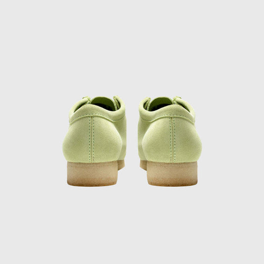Clarks Men's Wallabee Pale Lime Suede 26175855