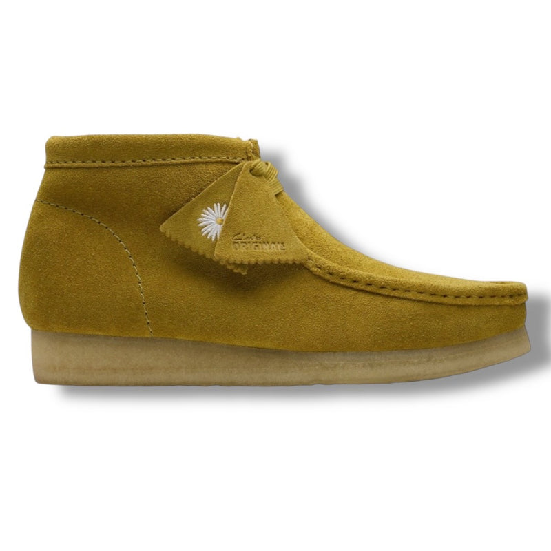 CLARKS SUEDE WALLABEE BOOTS