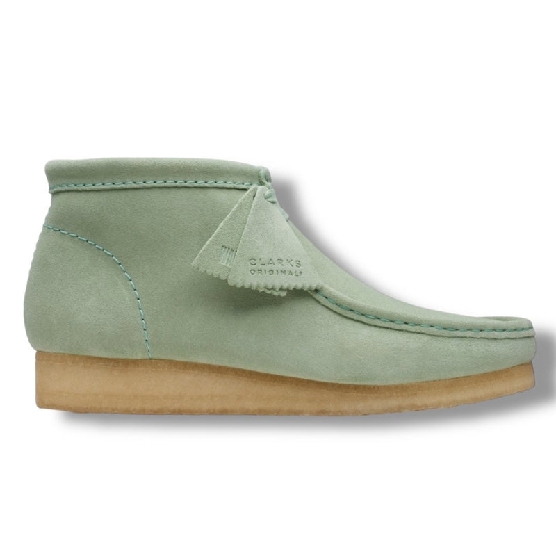 CLARKS SUEDE WALLABEE BOOTS